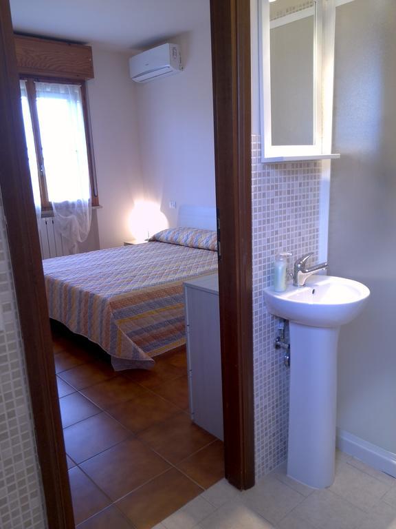 Da Debby Hotel Pisa Bagian luar foto