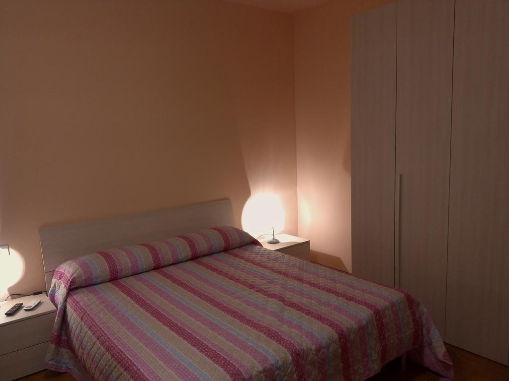 Da Debby Hotel Pisa Bagian luar foto